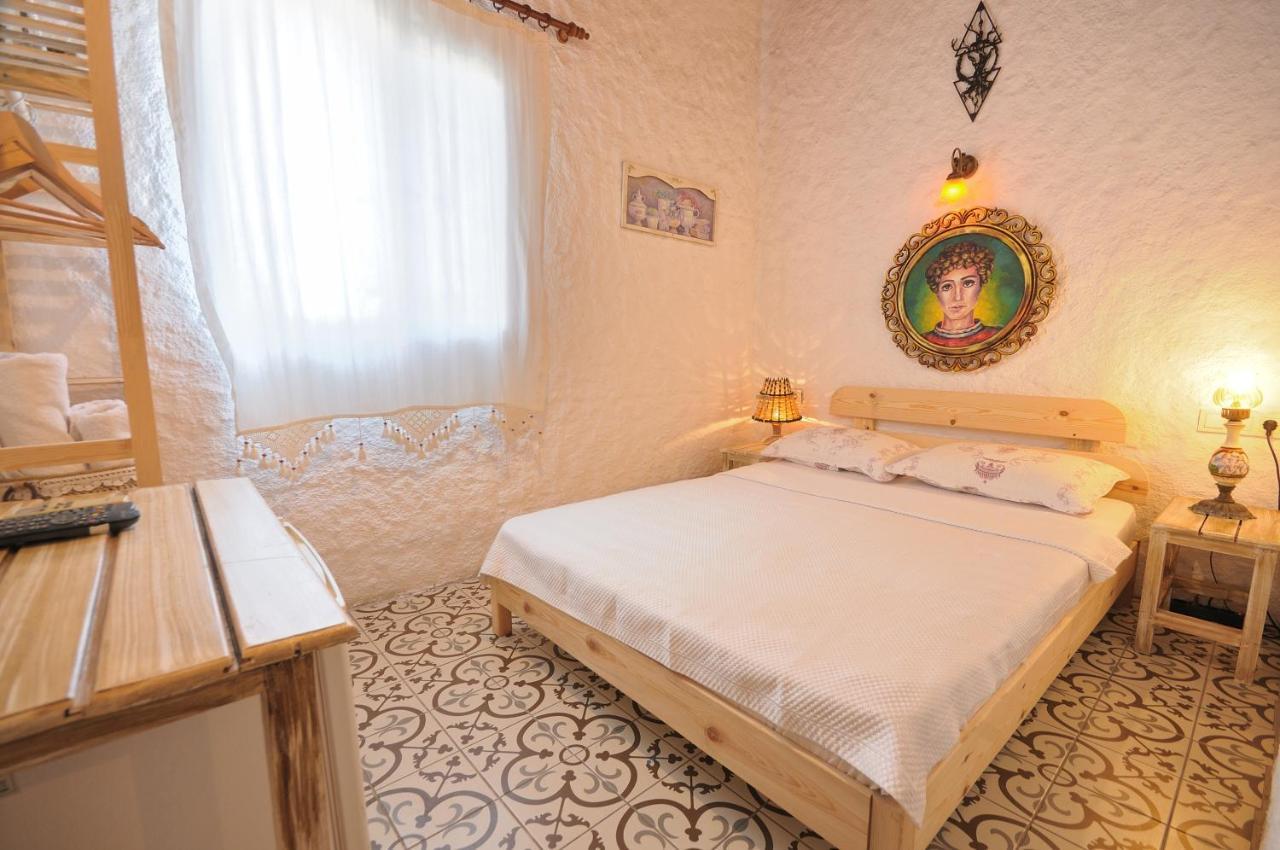 Afet Hanim Konagi Alacati Exterior foto