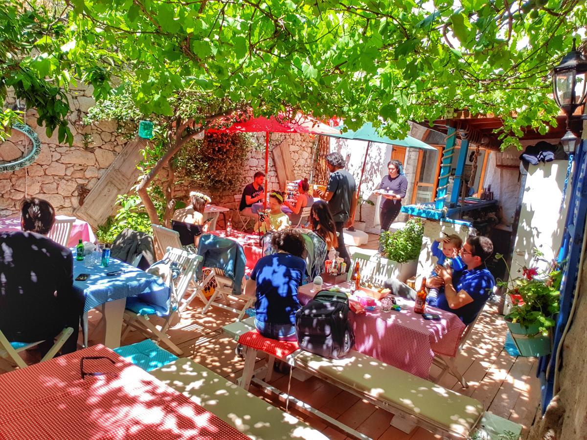 Afet Hanim Konagi Alacati Exterior foto
